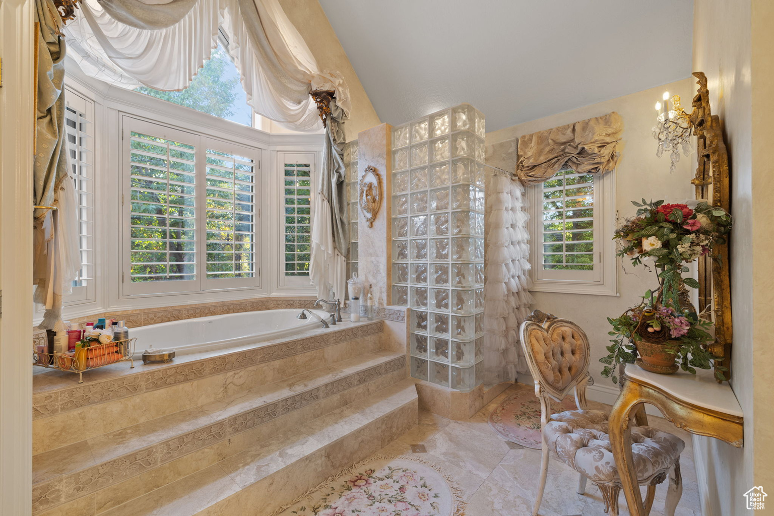 2238 E COTTONWOOD COVE LN, Cottonwood  Heights, UT, 84121