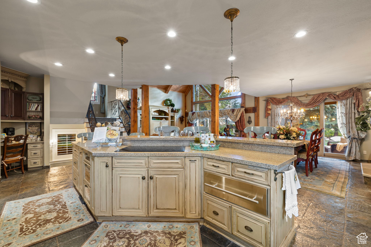 2238 E COTTONWOOD COVE LN, Cottonwood  Heights, UT, 84121