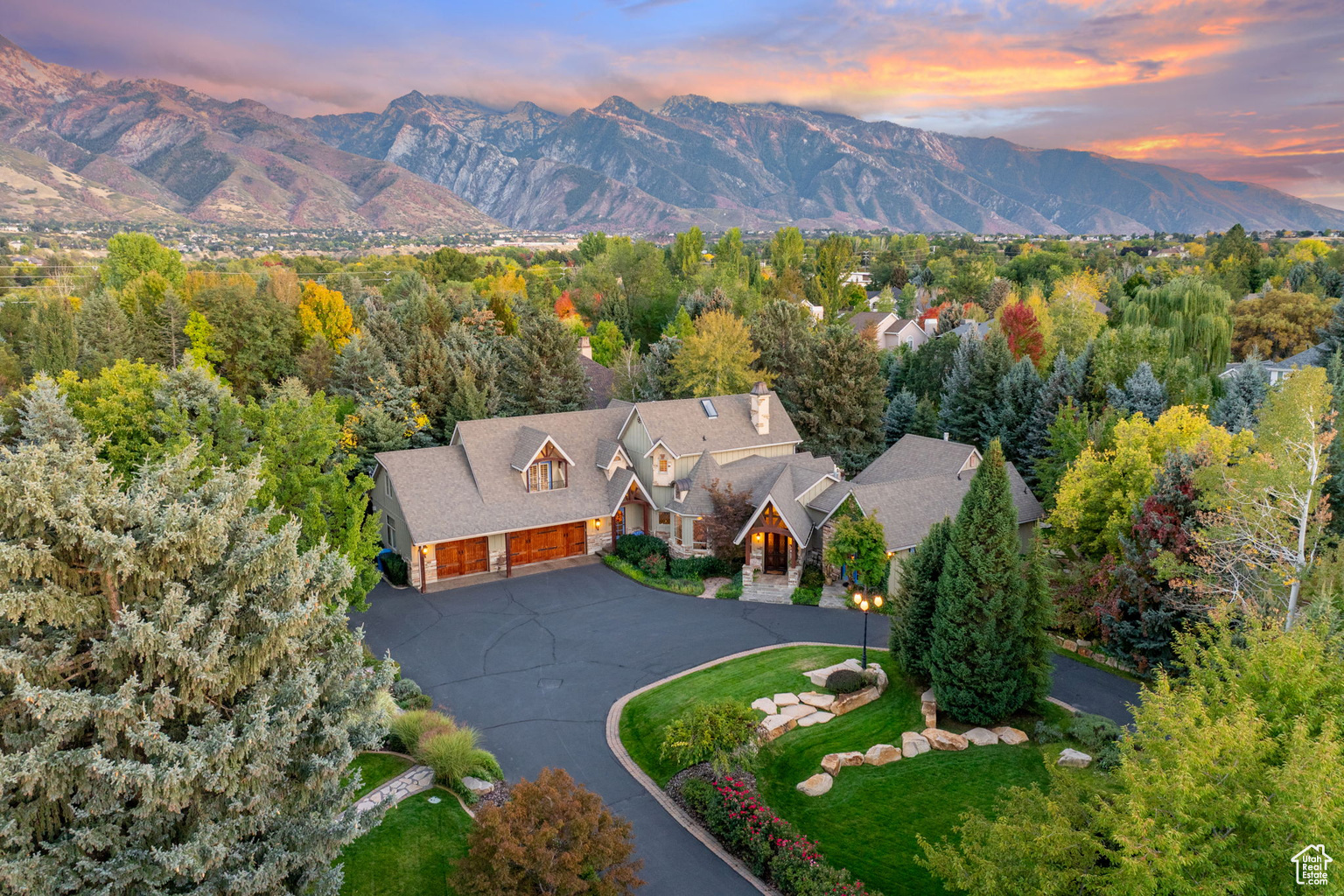 2238 E COTTONWOOD COVE LN, Cottonwood  Heights, UT, 84121