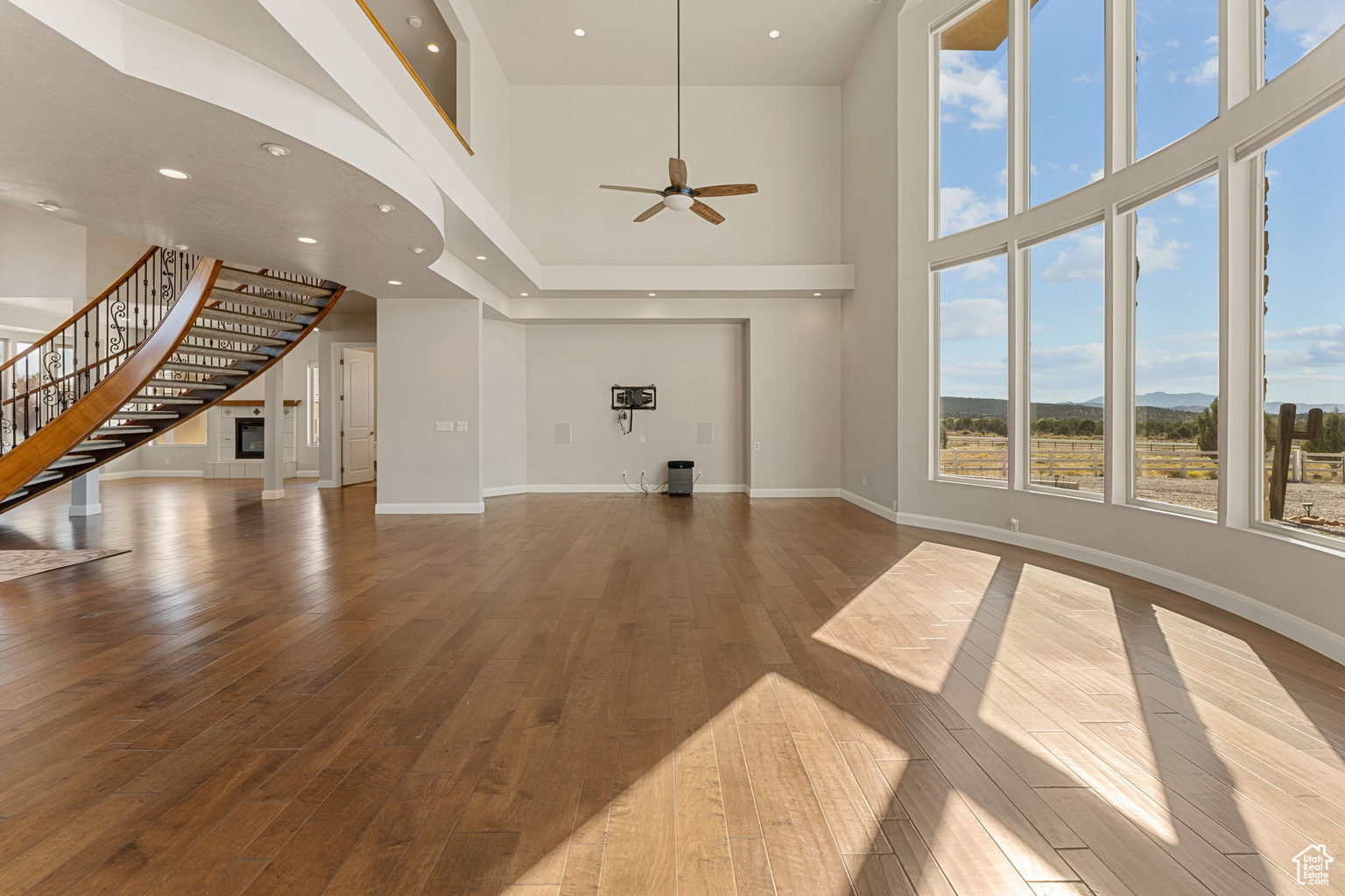 533 W CANYON TRL, Dammeron  Valley, UT, 84783