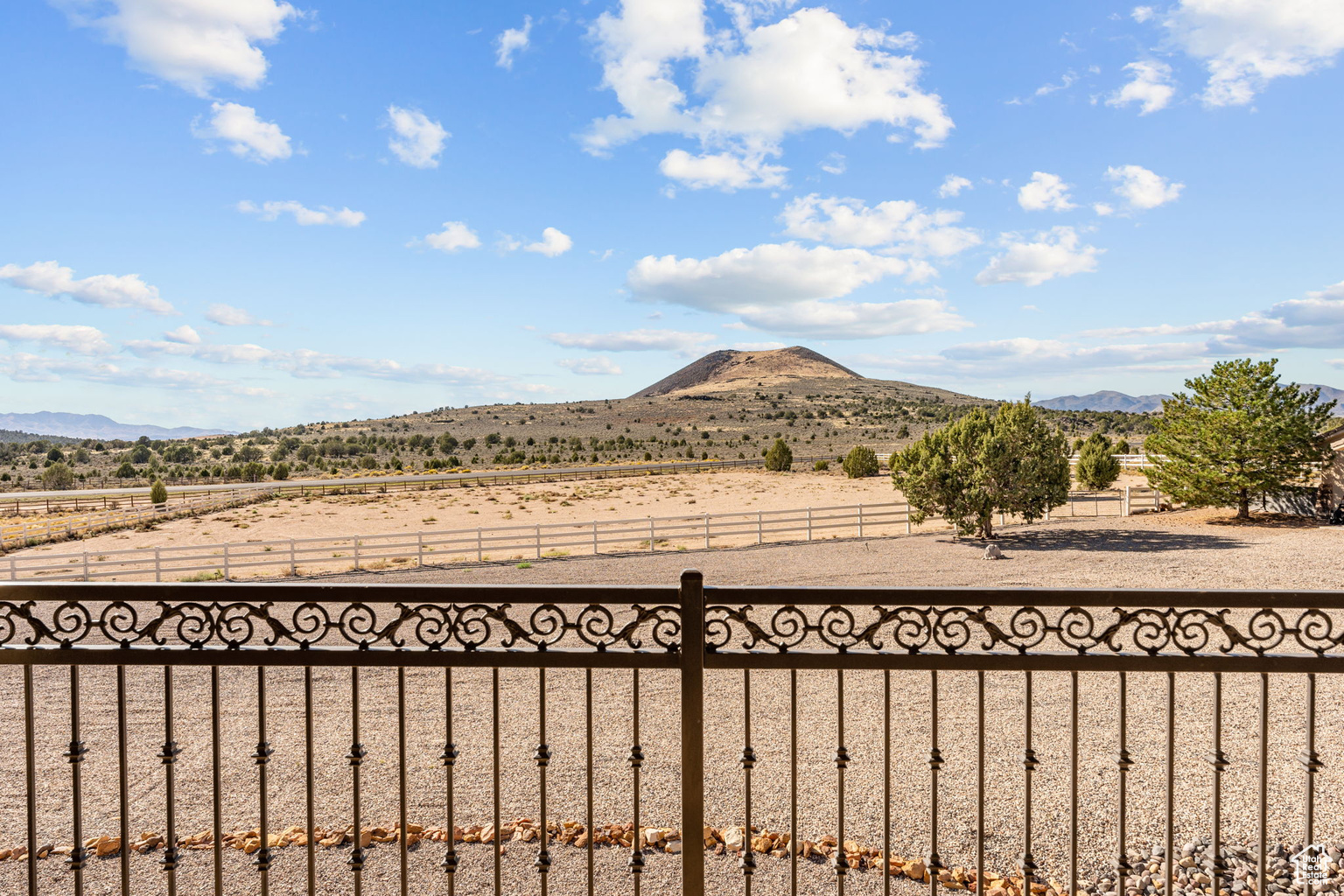 533 W CANYON TRL, Dammeron  Valley, UT, 84783