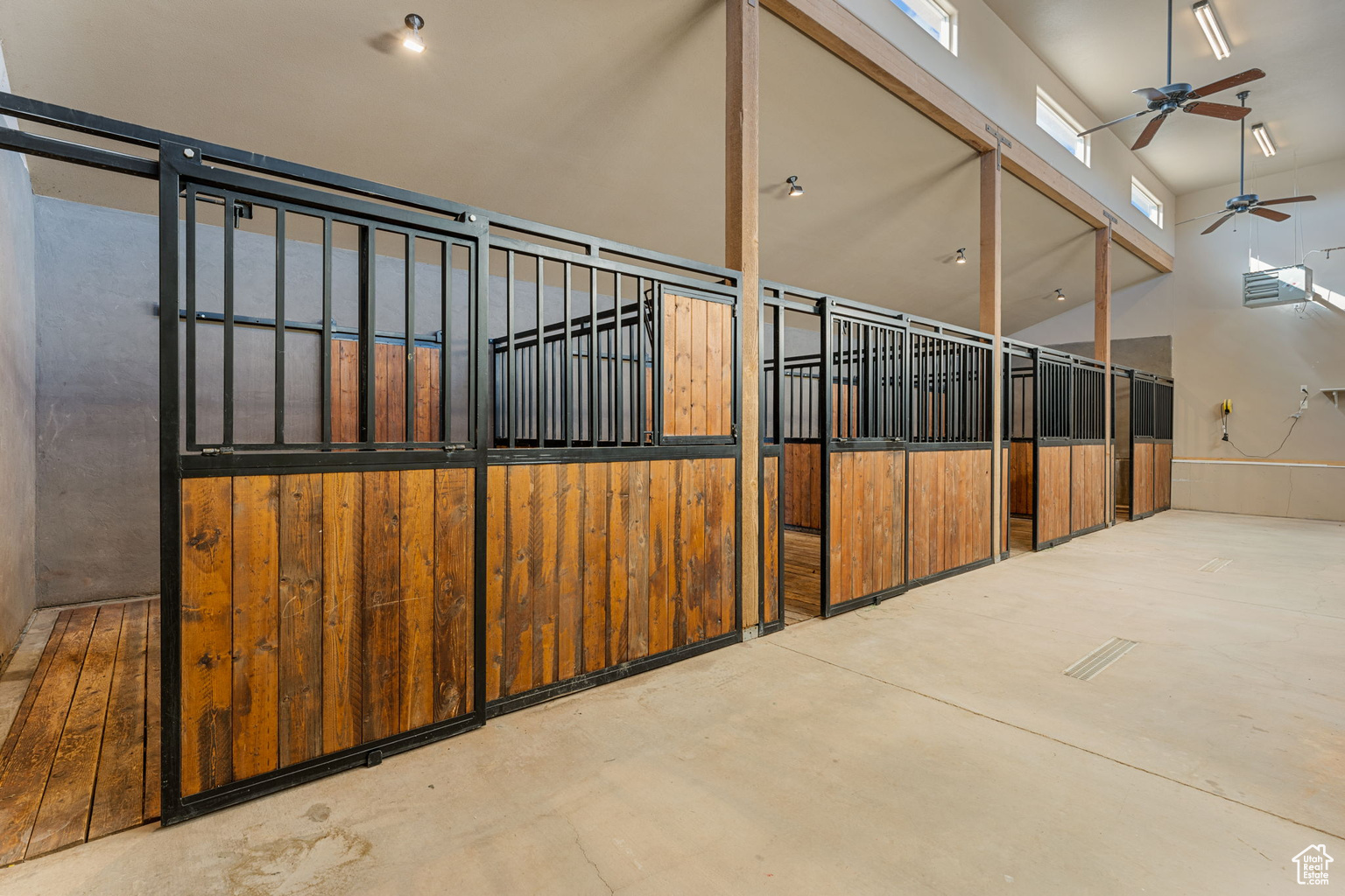 533 W CANYON TRL, Dammeron  Valley, UT, 84783