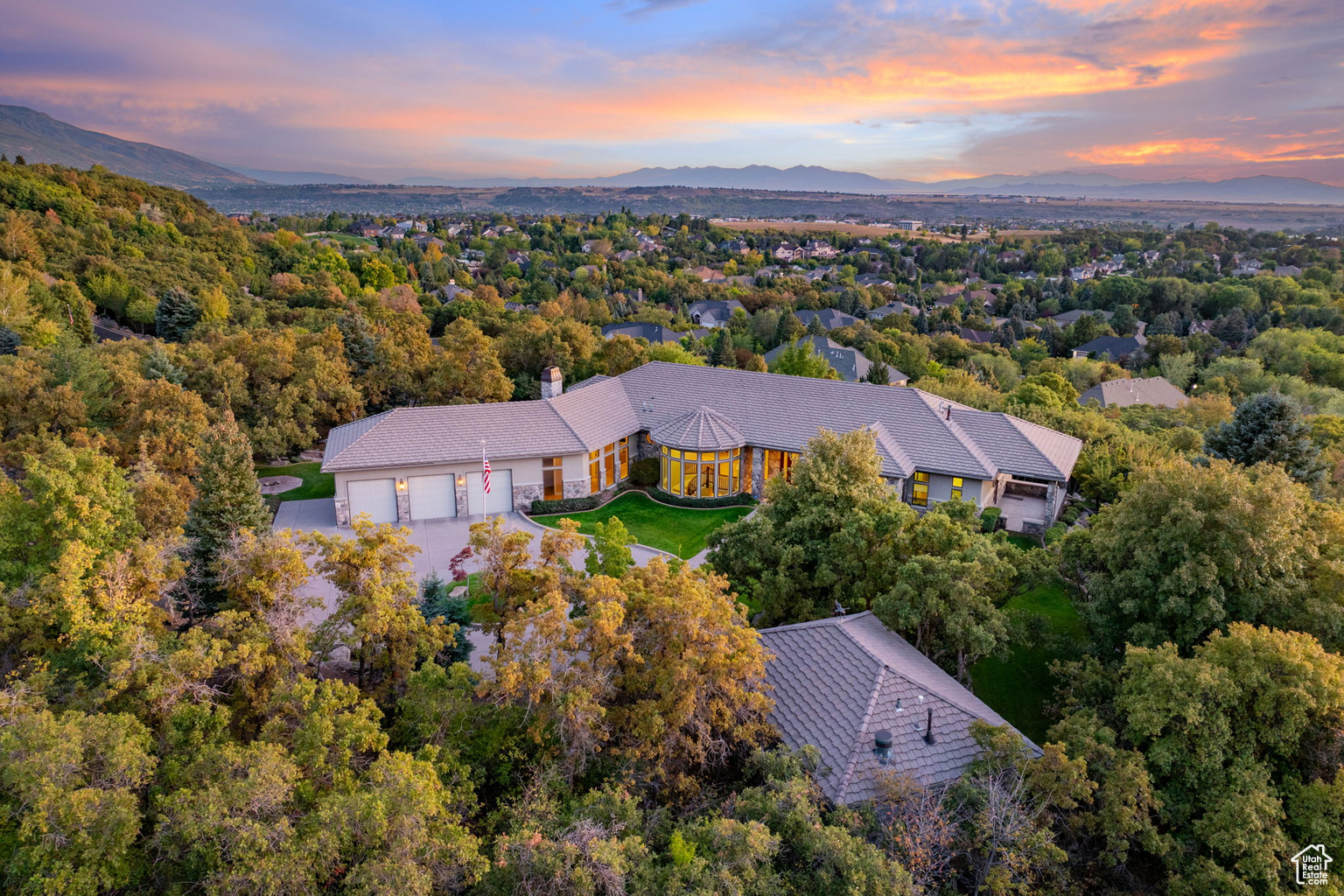 5210 SKYLINE PKWY, Ogden, UT, 84403