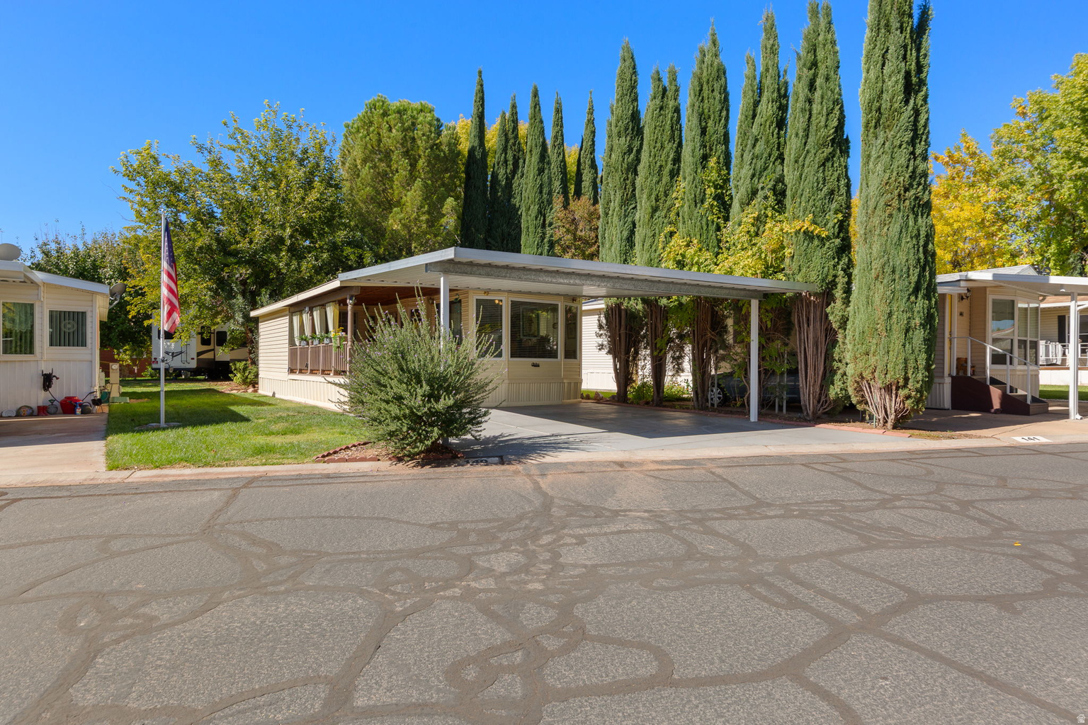 180 N 1100 E UNIT 140, Washington, UT, 84780