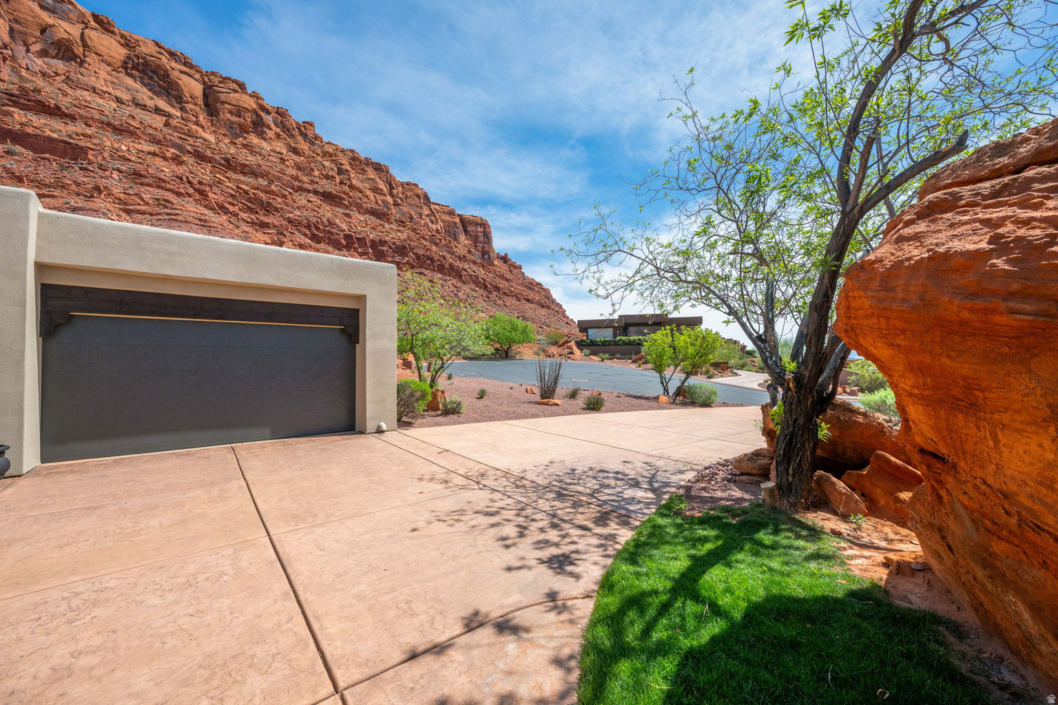 2226 W LOMAKI CIR, St.  George, UT, 84770
