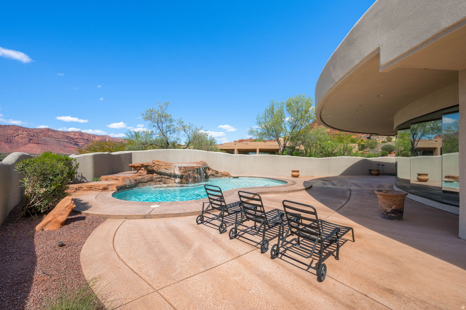 2226 W LOMAKI CIR, St.  George, UT, 84770