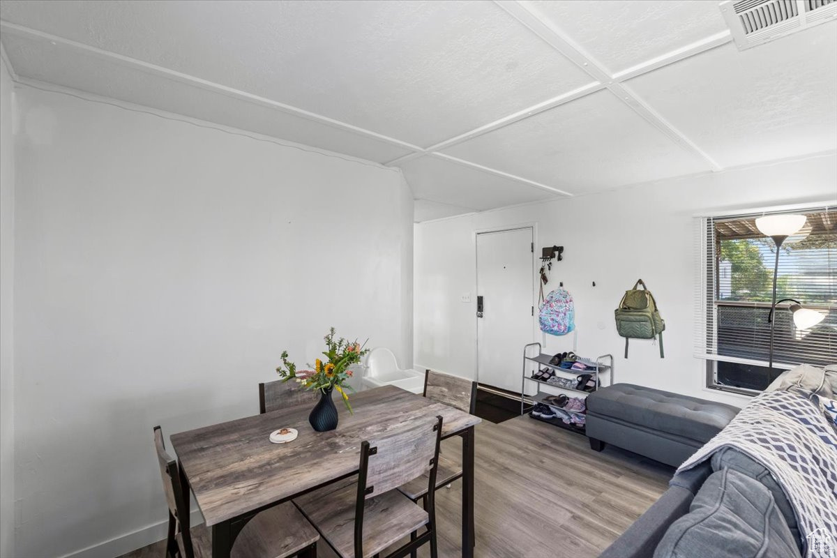2875 N HILL FIELD RD UNIT 17, Layton, UT, 84041