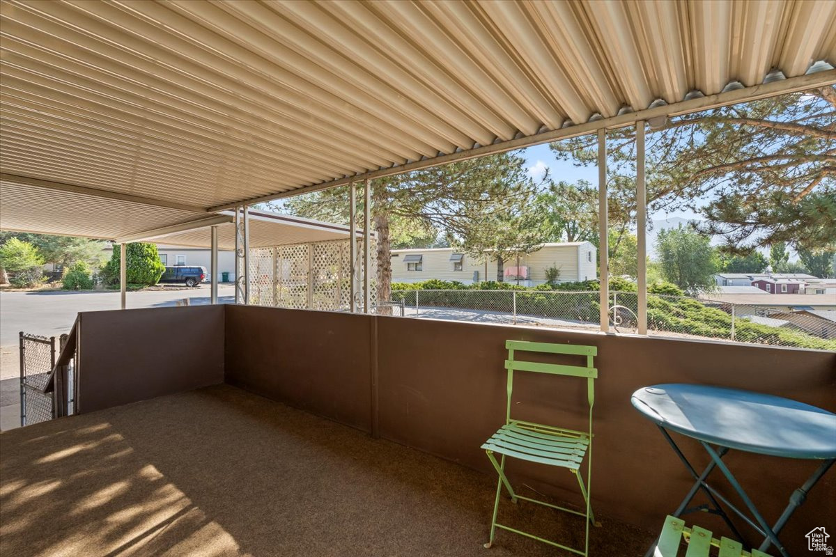 2875 N HILL FIELD RD UNIT 17, Layton, UT, 84041