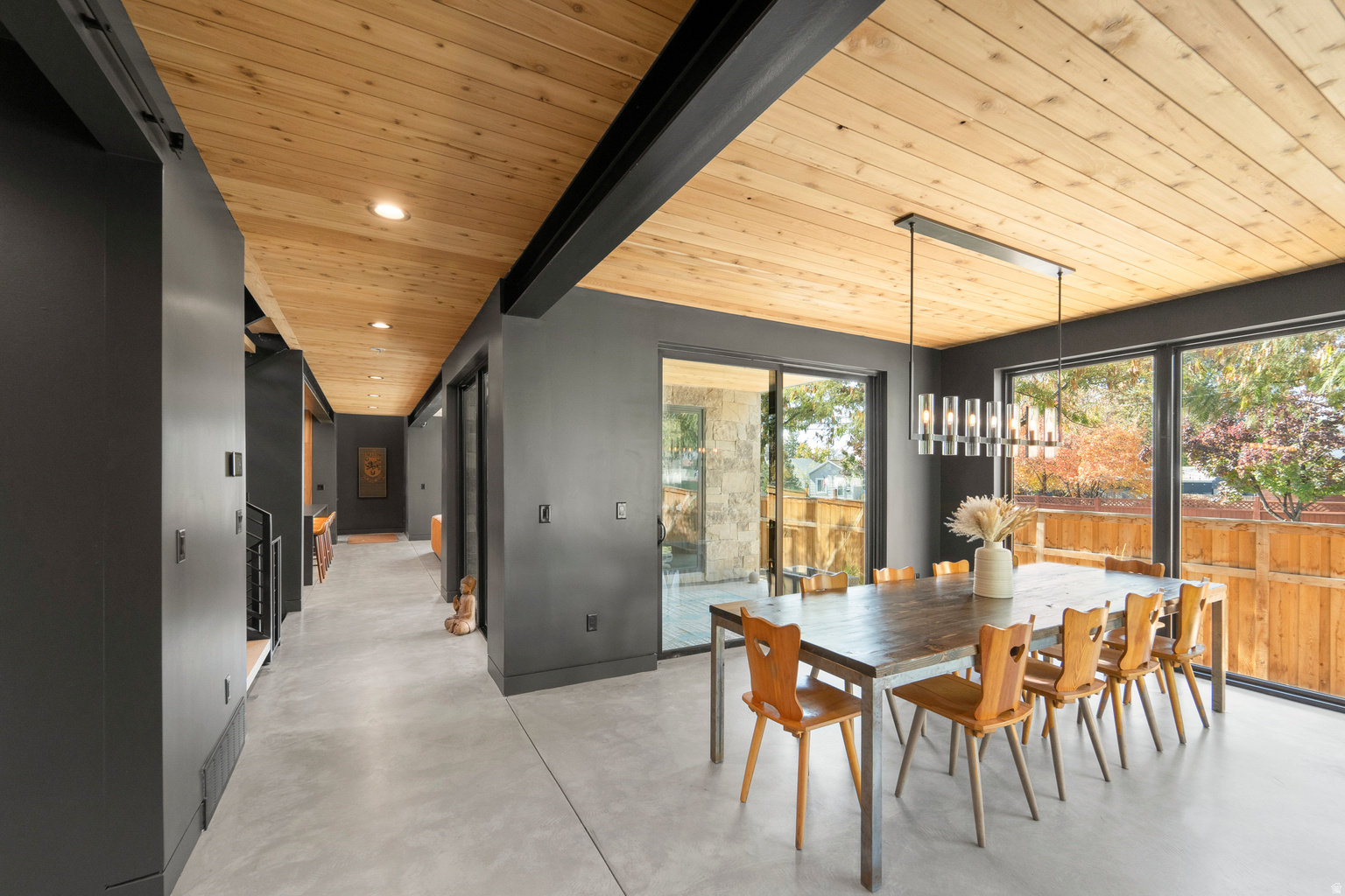 1002 E ELM AVE S, Salt  Lake  City, UT, 84106