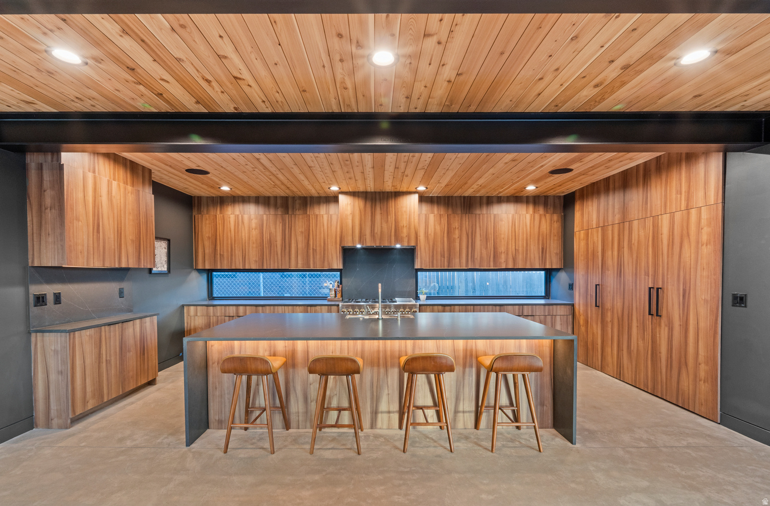 1002 E ELM AVE S, Salt  Lake  City, UT, 84106