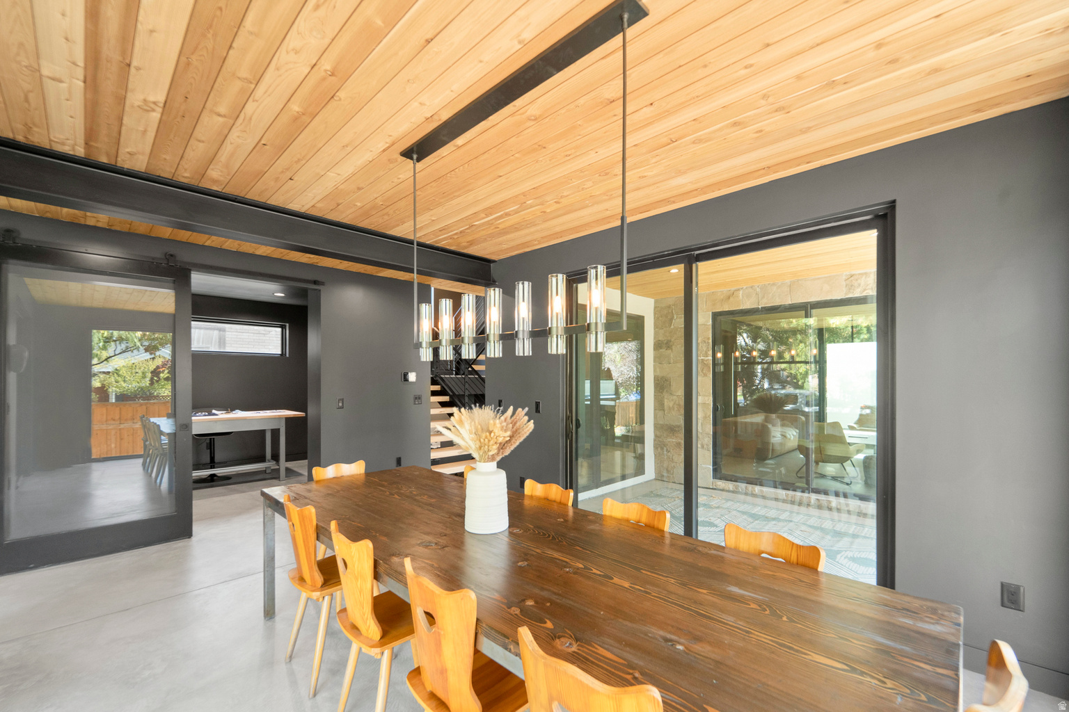 1002 E ELM AVE S, Salt  Lake  City, UT, 84106