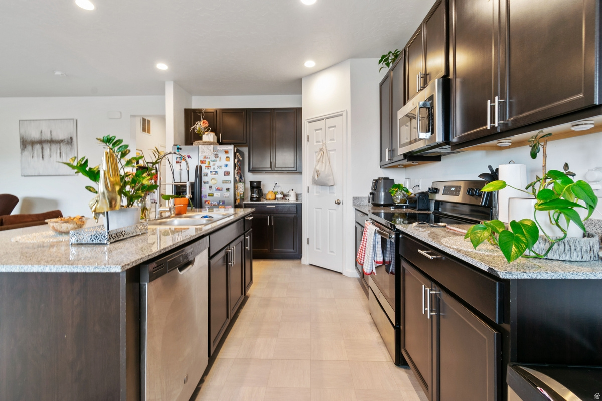 15186 S MARADONA DR, Herriman, UT, 84096