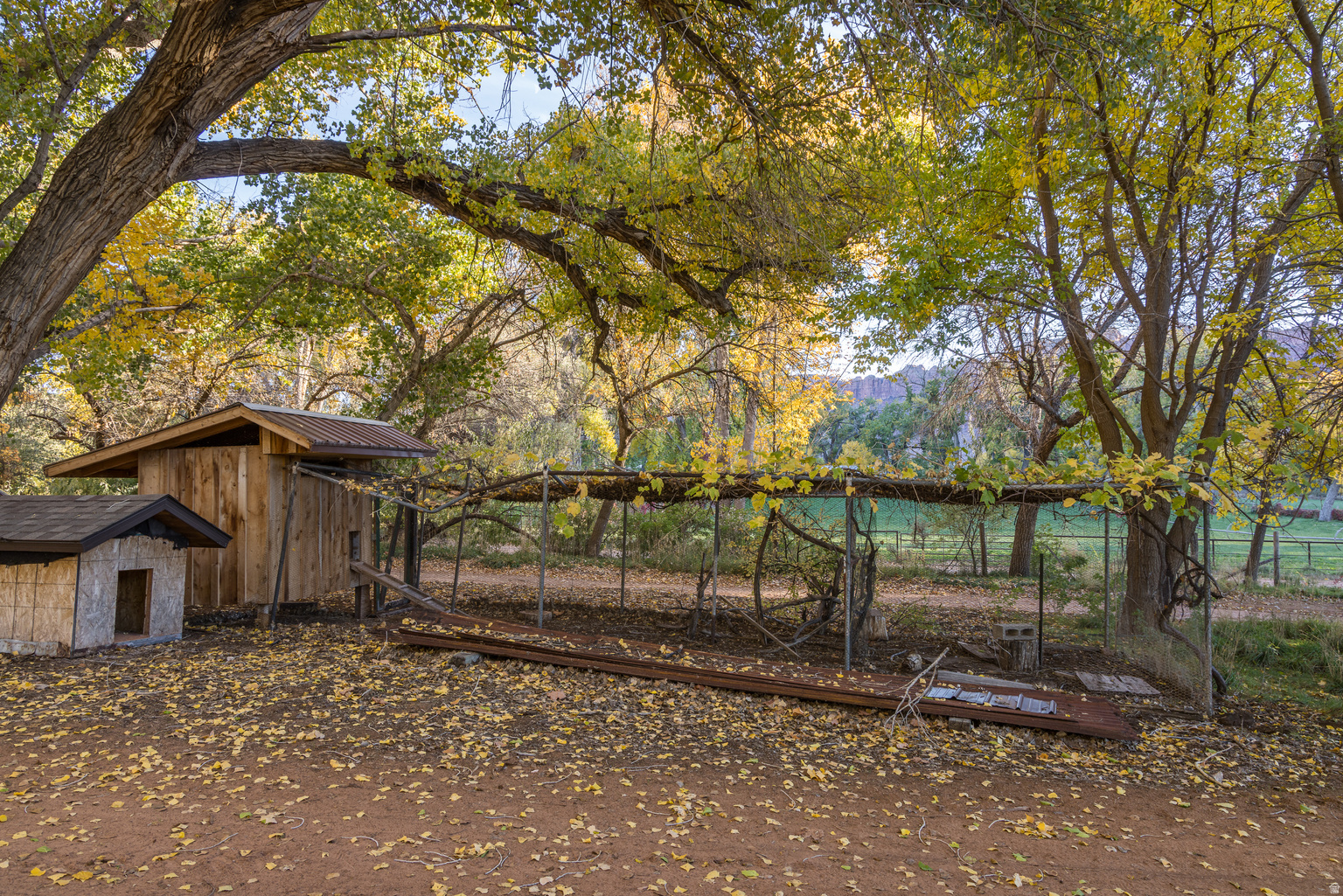 2927 S EAST BENCH RD, Moab, UT, 84532