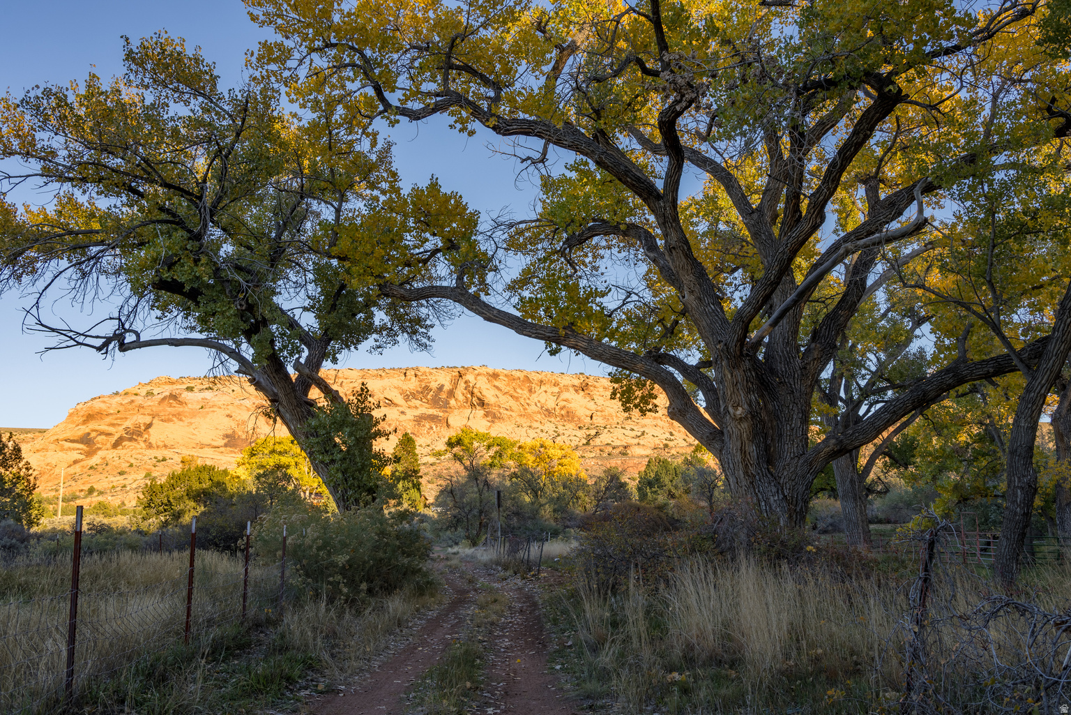 2927 S EAST BENCH RD, Moab, UT, 84532