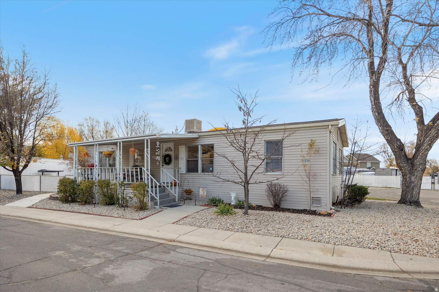 11228 S JORDAN VW UNIT 27, Sandy, UT, 84070