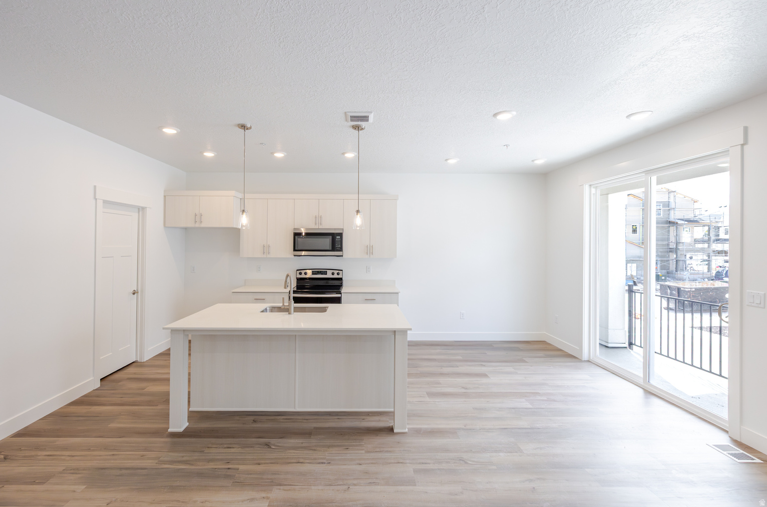 12721 S GOAT FALLS CV UNIT 2028, Herriman, UT, 84096