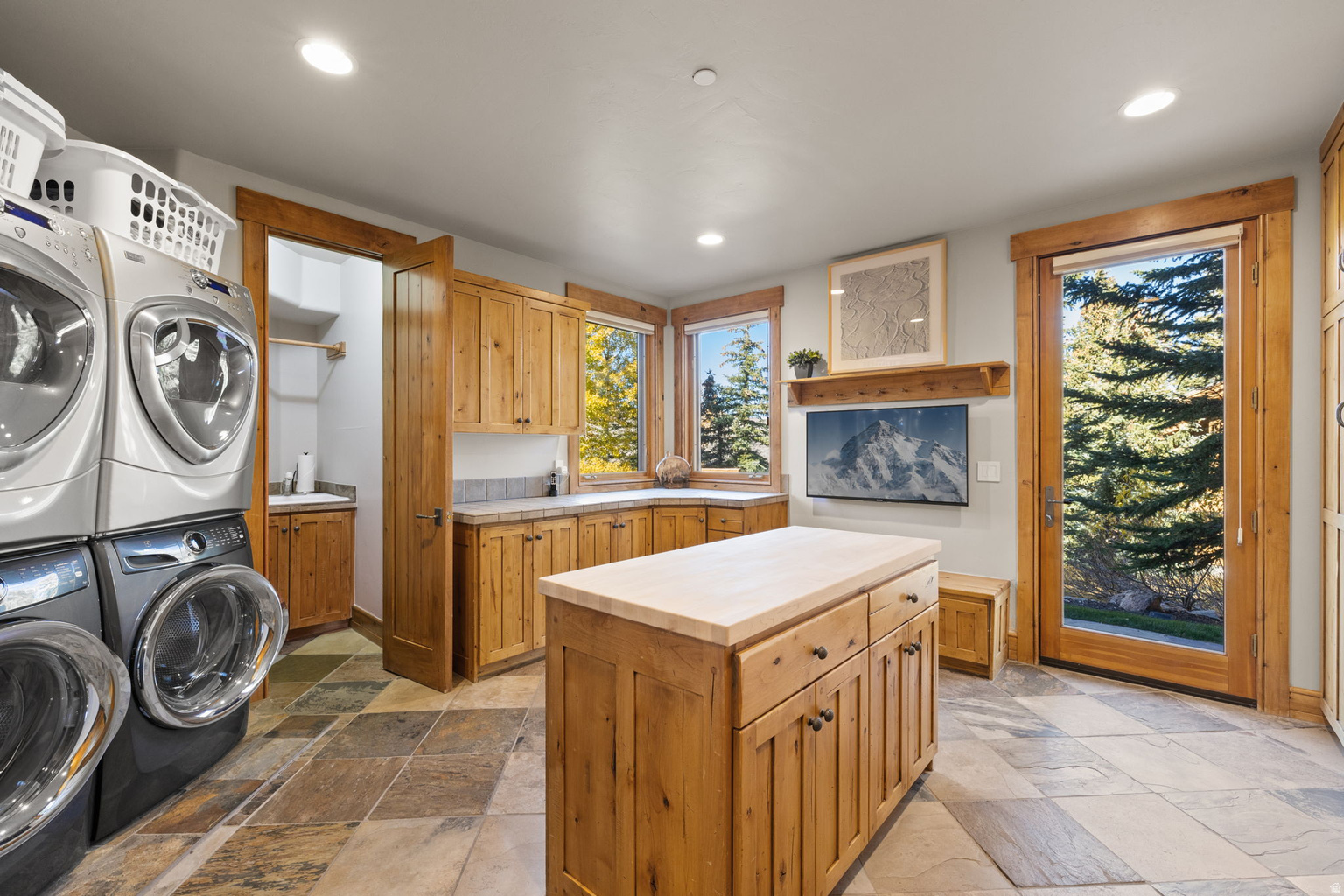 7826 ASTER LN, Deer  Valley, UT, 84060