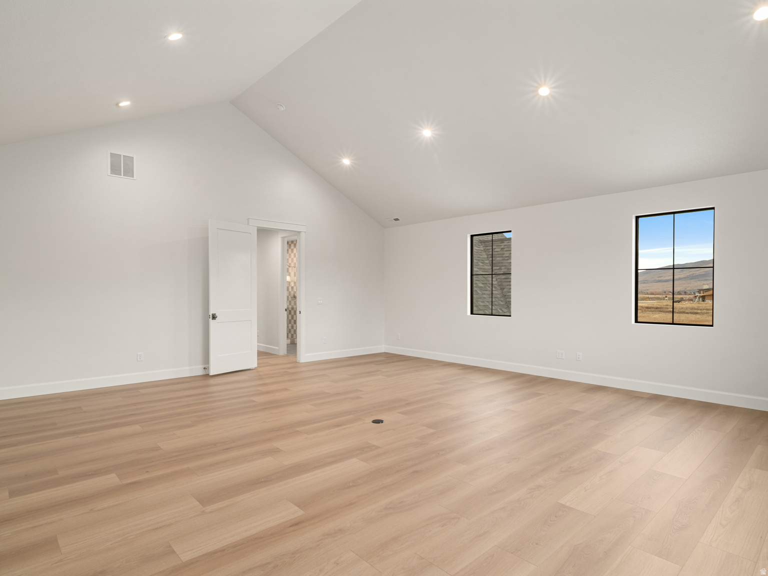 387 S 7900 E, Huntsville, UT, 84317