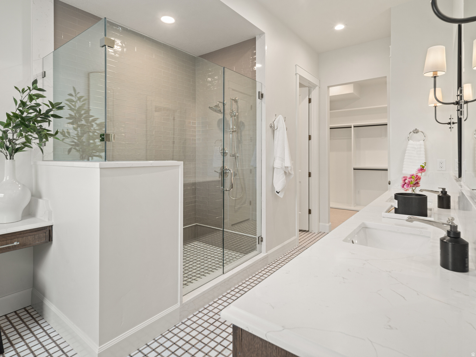387 S 7900 E, Huntsville, UT, 84317