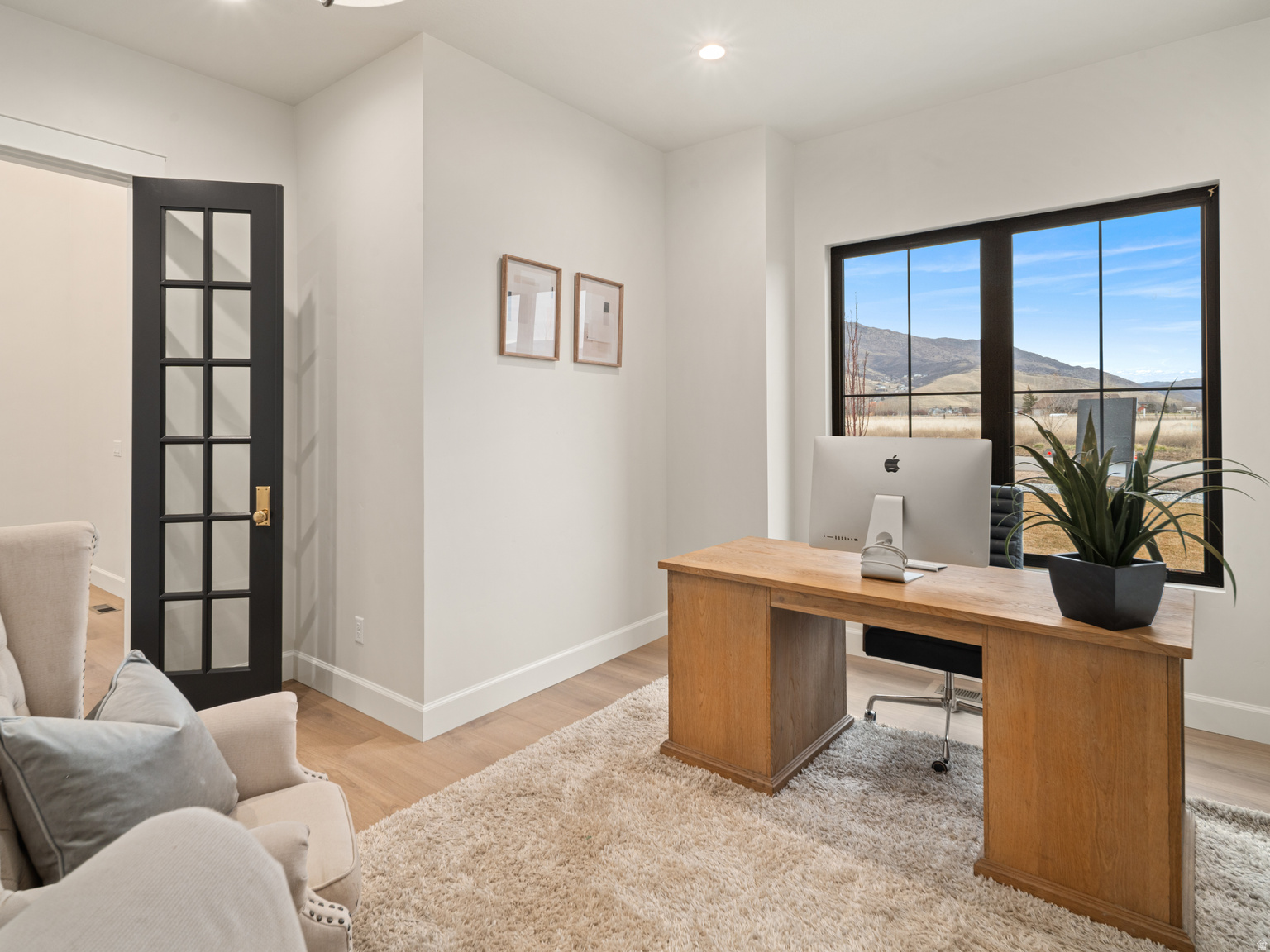 387 S 7900 E, Huntsville, UT, 84317