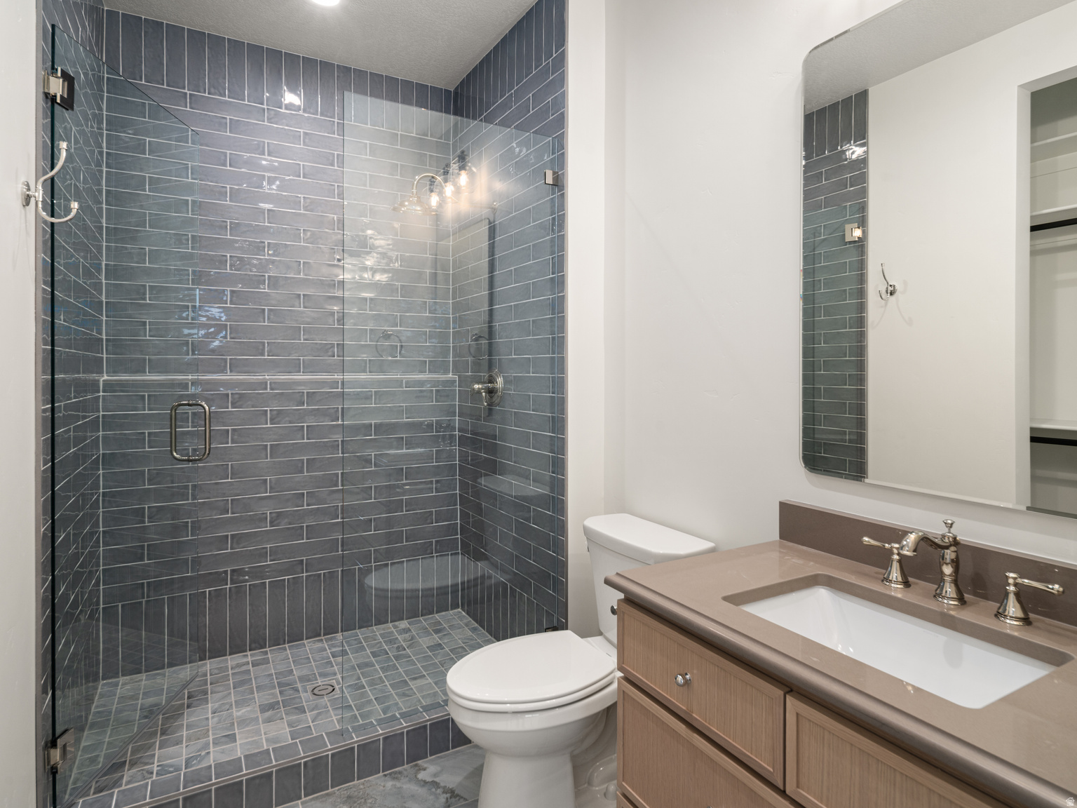 387 S 7900 E, Huntsville, UT, 84317