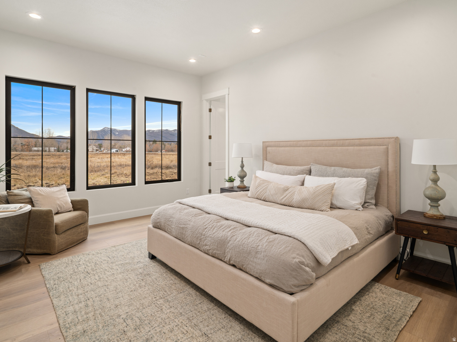 387 S 7900 E, Huntsville, UT, 84317