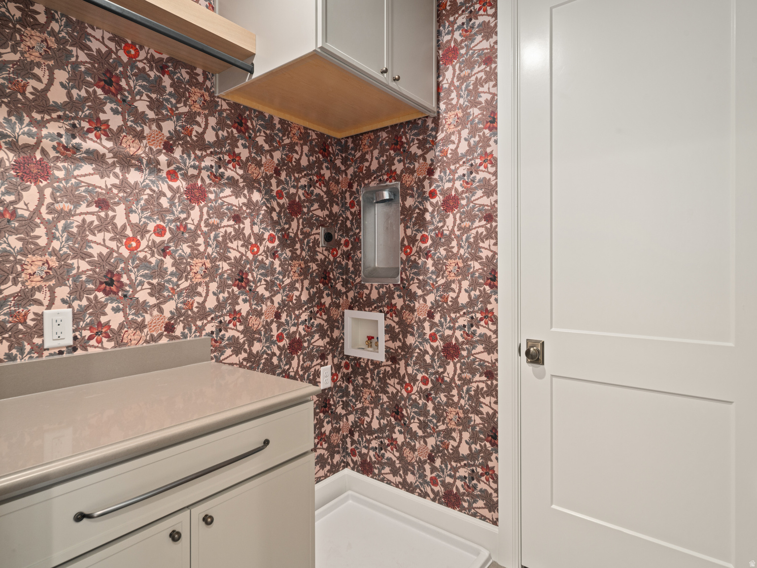 387 S 7900 E, Huntsville, UT, 84317