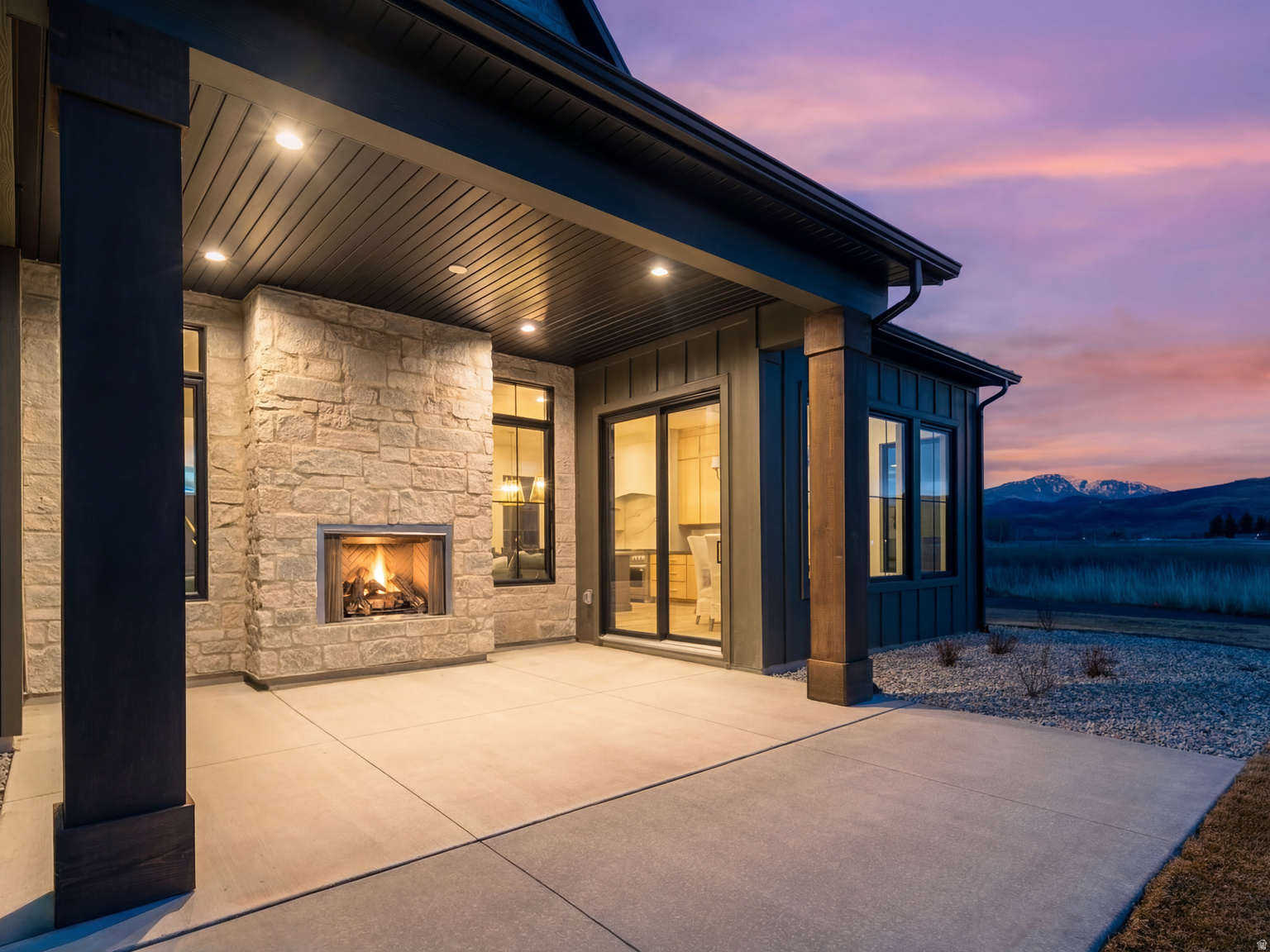 387 S 7900 E, Huntsville, UT, 84317