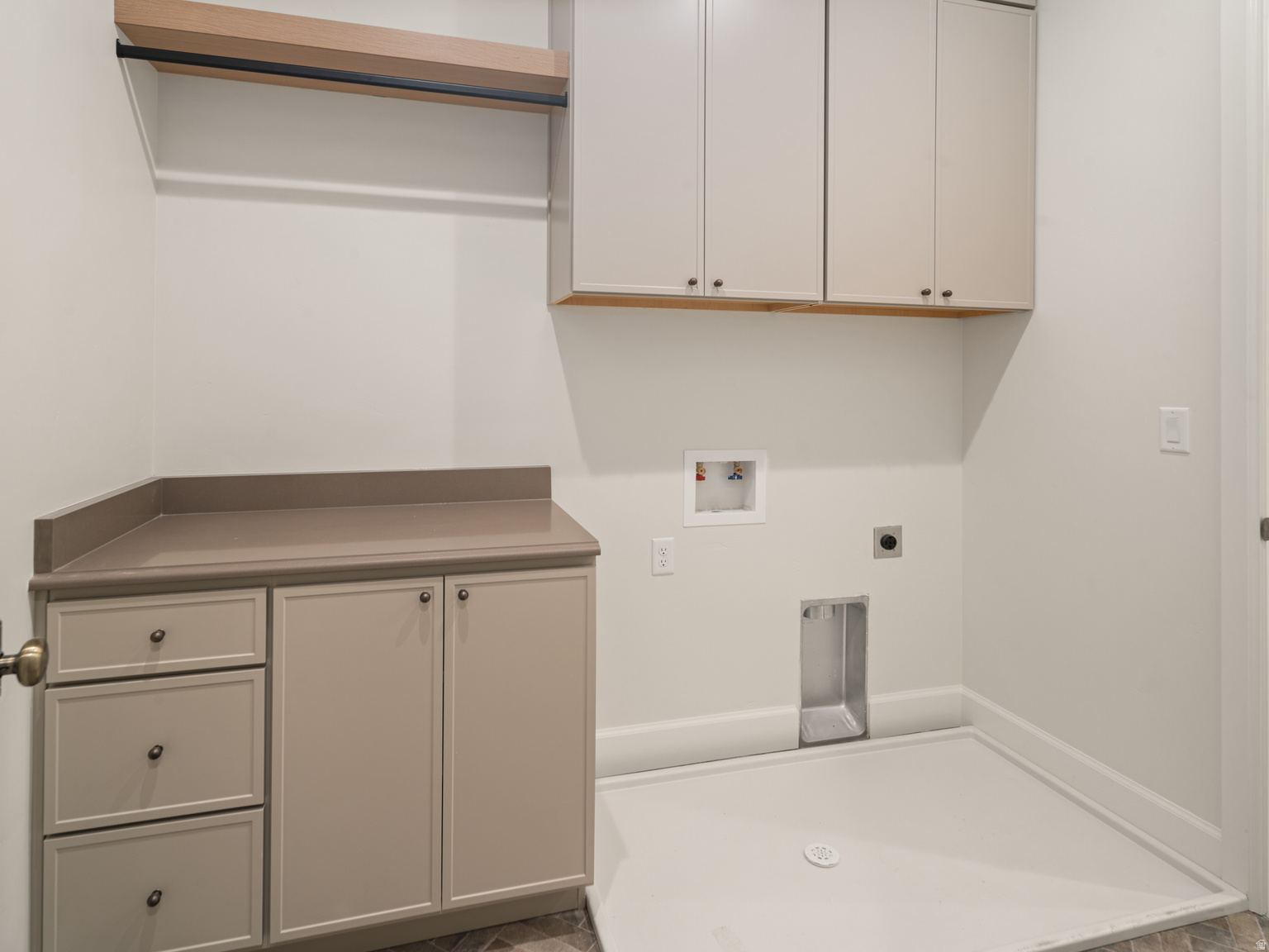 387 S 7900 E, Huntsville, UT, 84317