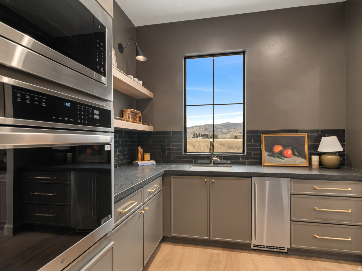 387 S 7900 E, Huntsville, UT, 84317