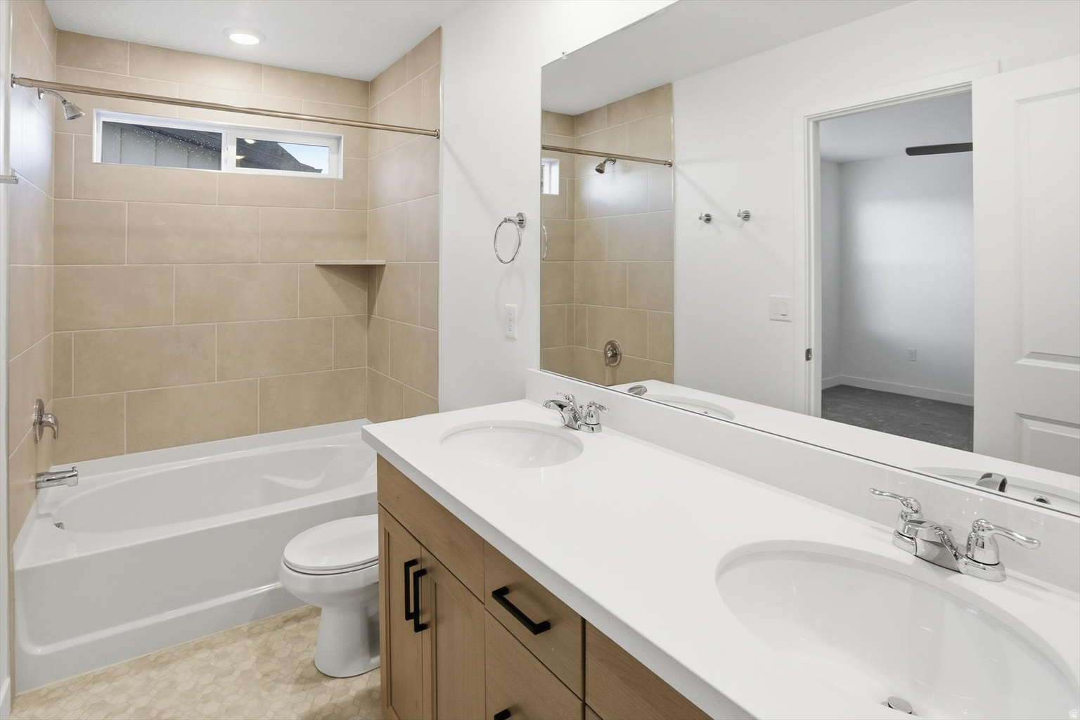 12956 S CALF CREEK CT UNIT 556, Riverton, UT, 84096