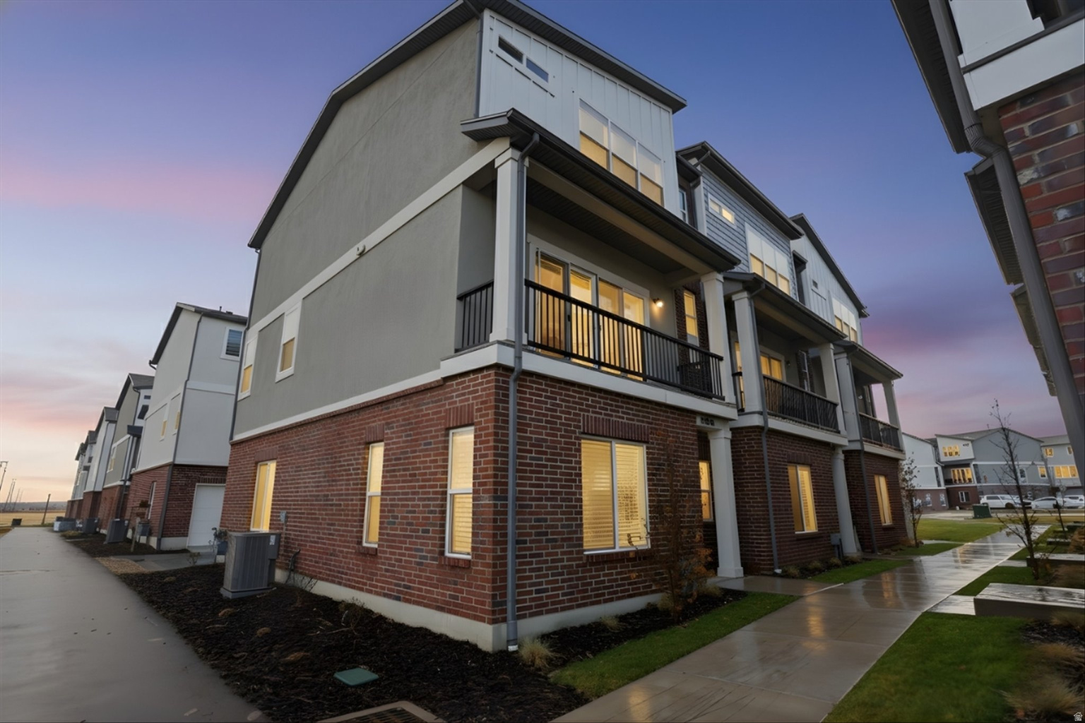 12956 S CALF CREEK CT UNIT 556, Riverton, UT, 84096