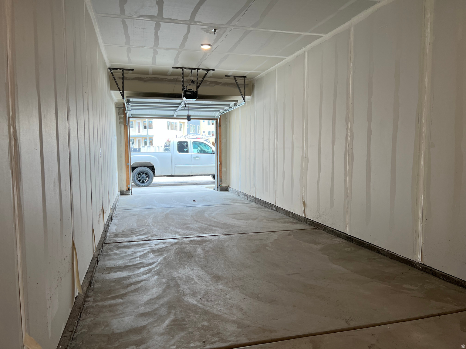 736 W BLUE MAGIC LN S UNIT R204, Midvale, UT, 84047