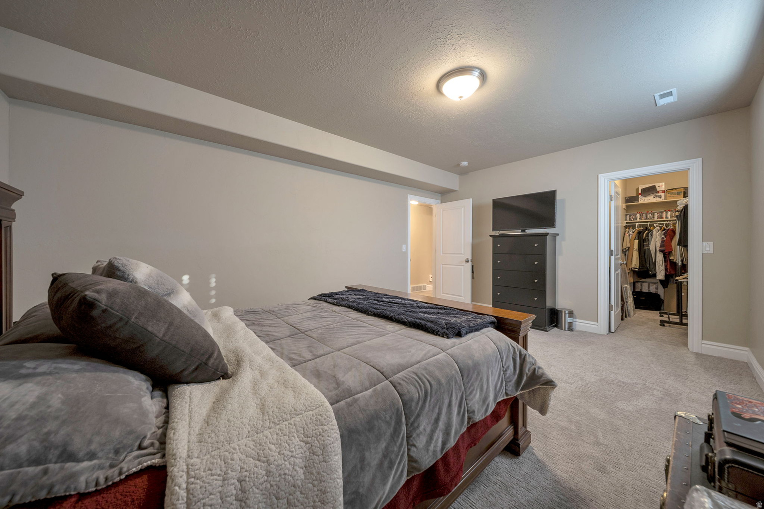 10804 S HIDDENWOOD DR, Sandy, UT, 84092