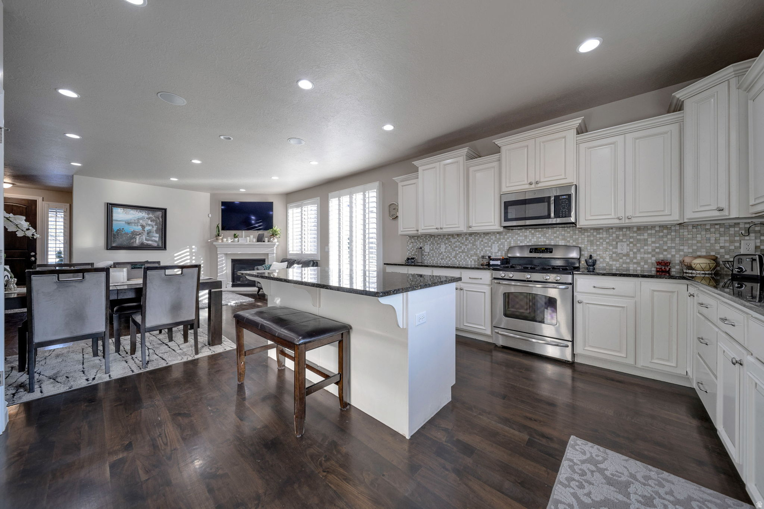 10804 S HIDDENWOOD DR, Sandy, UT, 84092