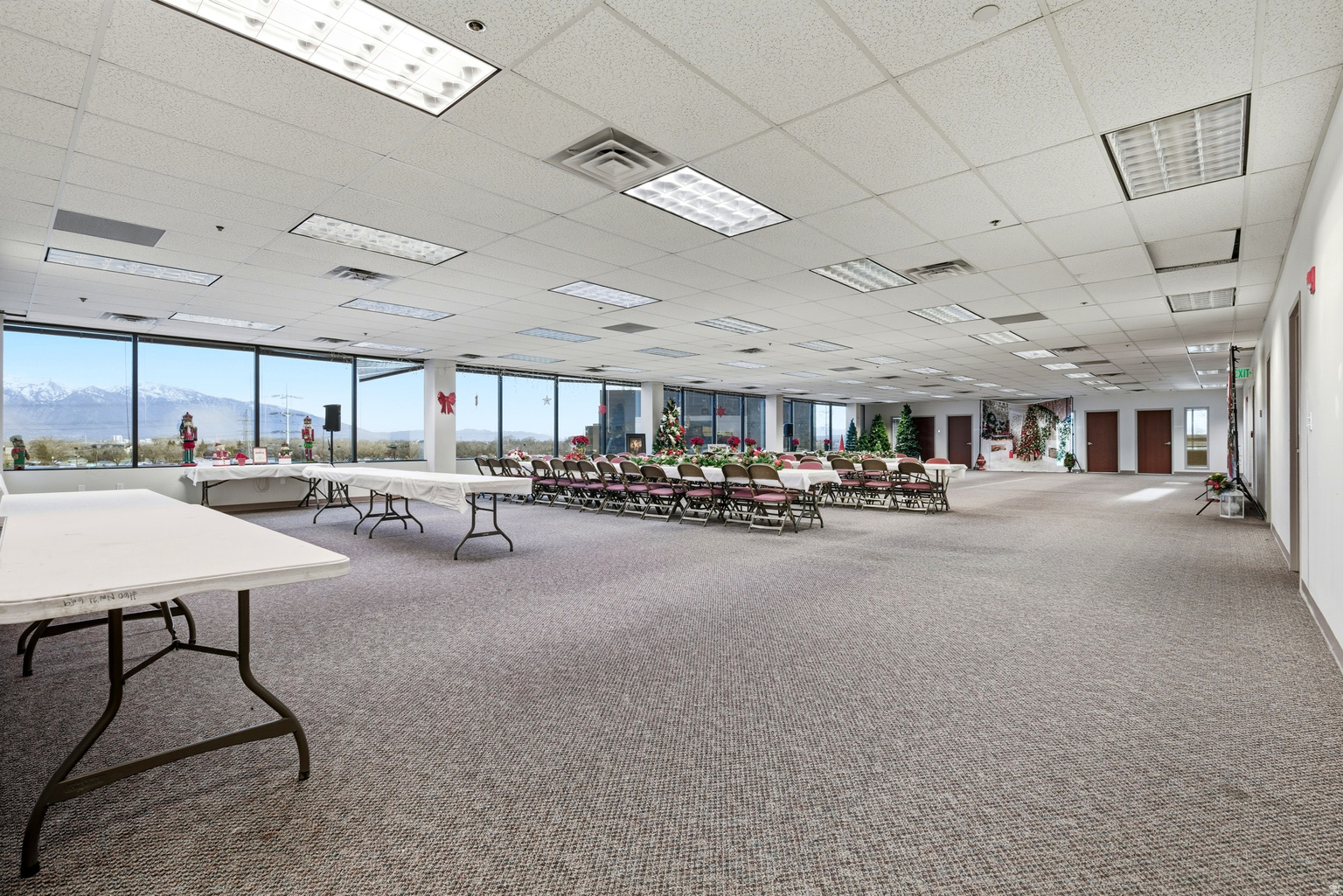 2835 S DECKER LAKE DR W, West  Valley  City, UT, 84119