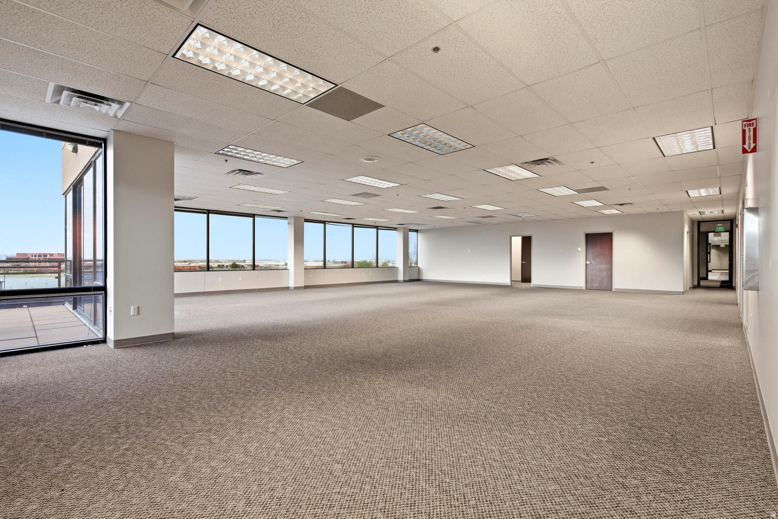 2835 S DECKER LAKE DR W, West  Valley  City, UT, 84119