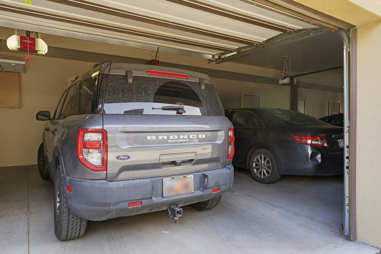 2369 E MURRAY HOLLADAY RD S UNIT A202, Holladay, UT, 84117