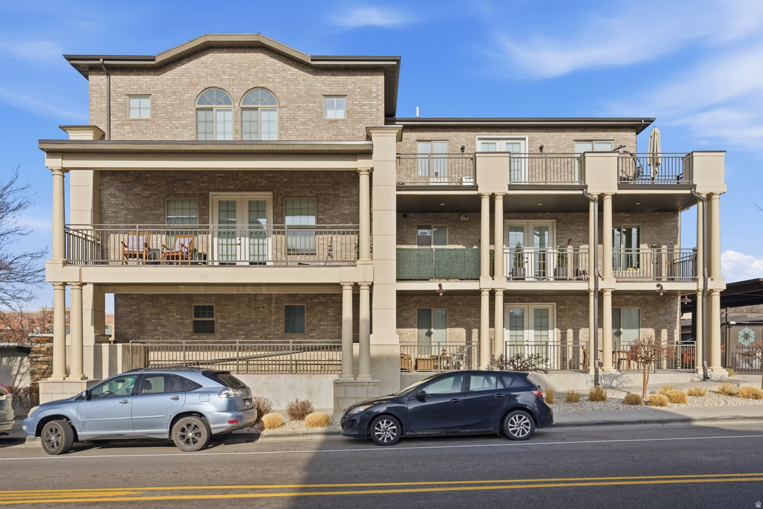 2369 E MURRAY HOLLADAY RD S UNIT A202, Holladay, UT, 84117