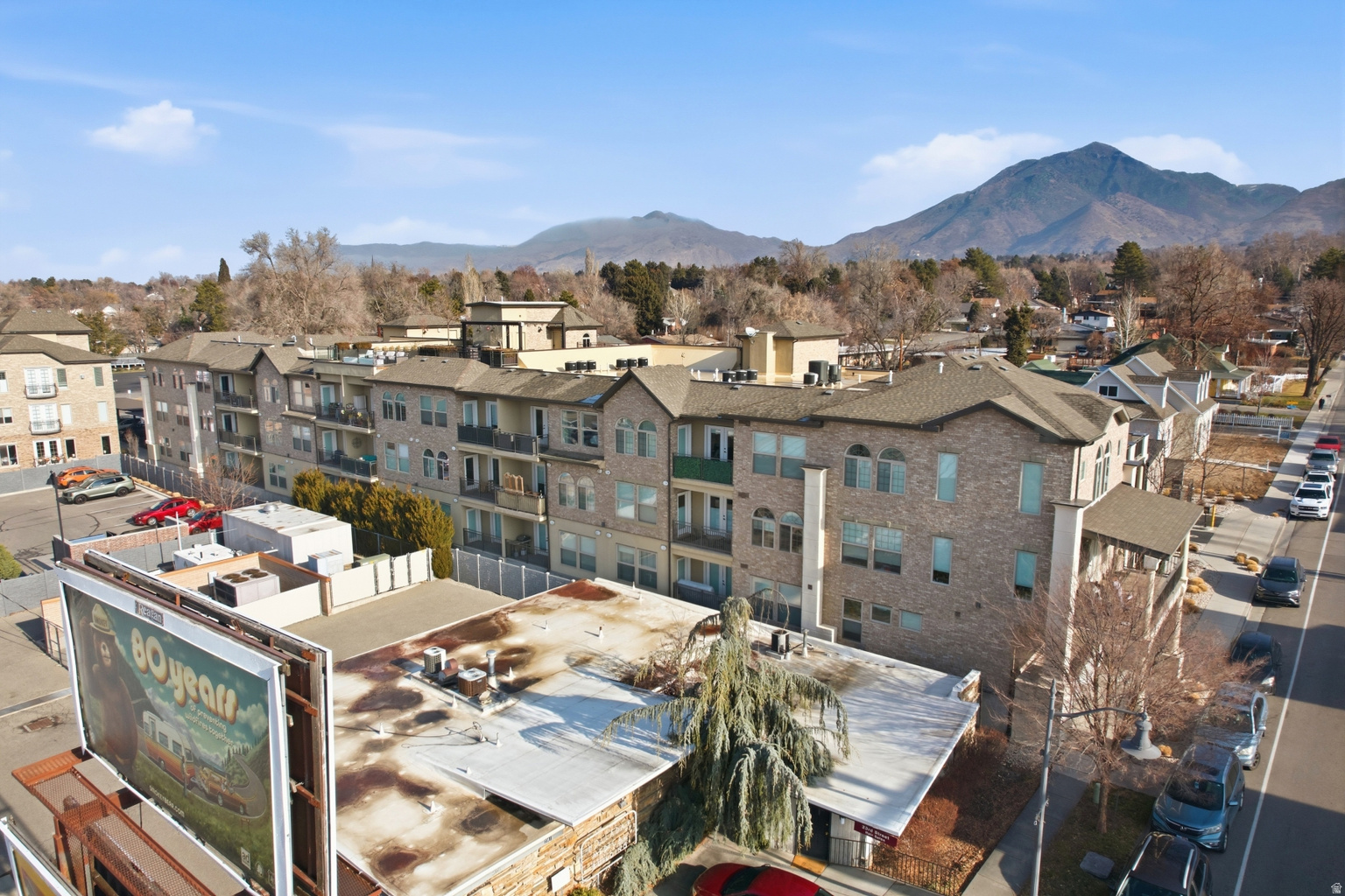 2369 E MURRAY HOLLADAY RD S UNIT A202, Holladay, UT, 84117