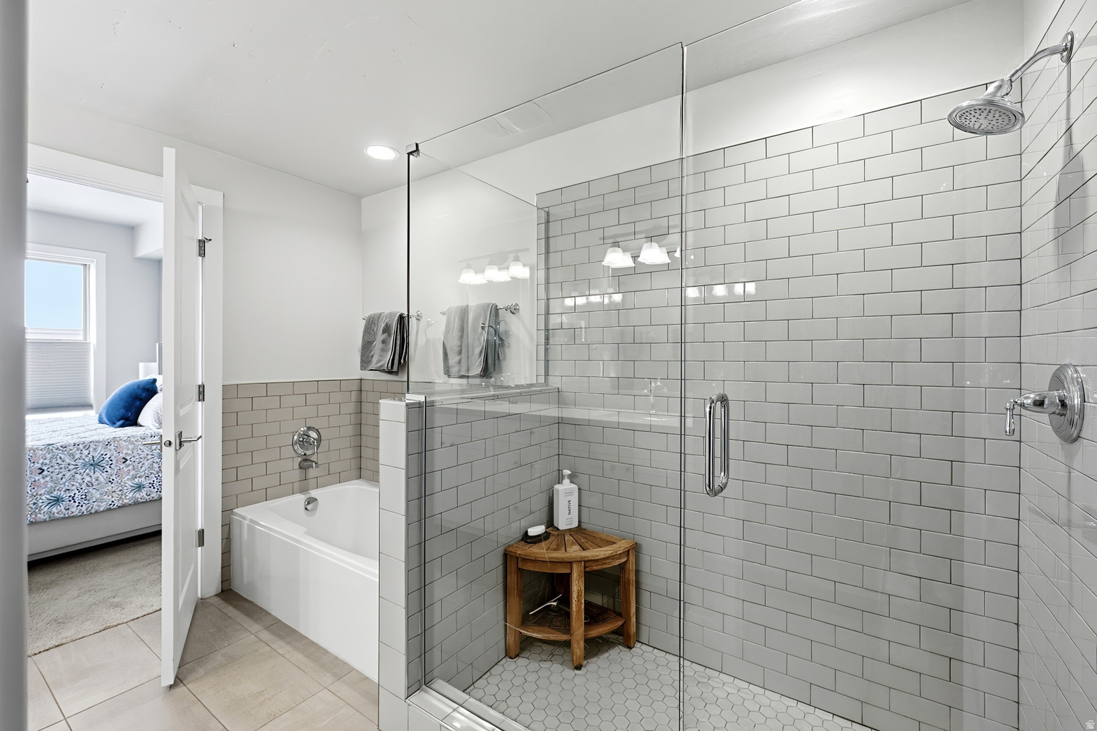 2369 E MURRAY HOLLADAY RD S UNIT A202, Holladay, UT, 84117