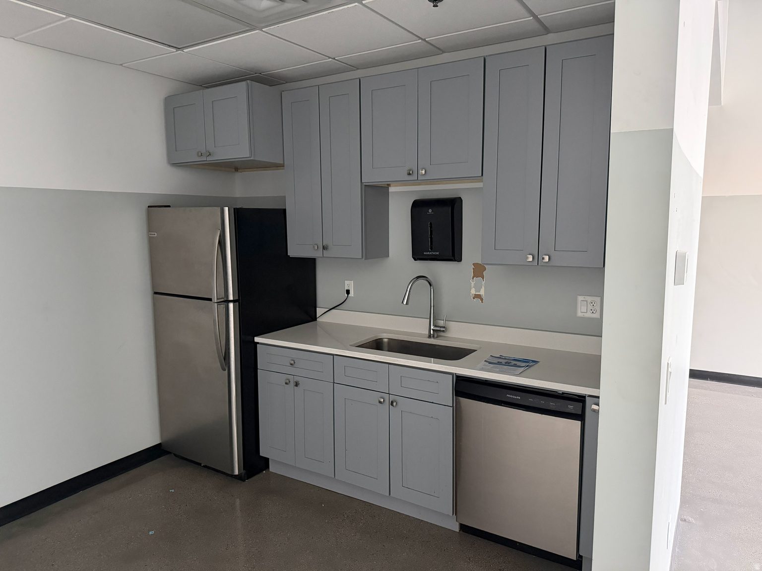 230 N CUTLER DR, North  Salt  Lake, UT, 84054