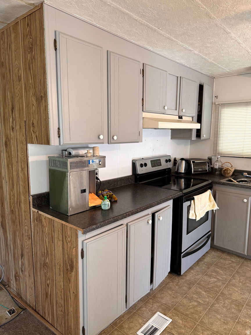 1013 N 450 ST E UNIT 60, Ogden, UT, 84404