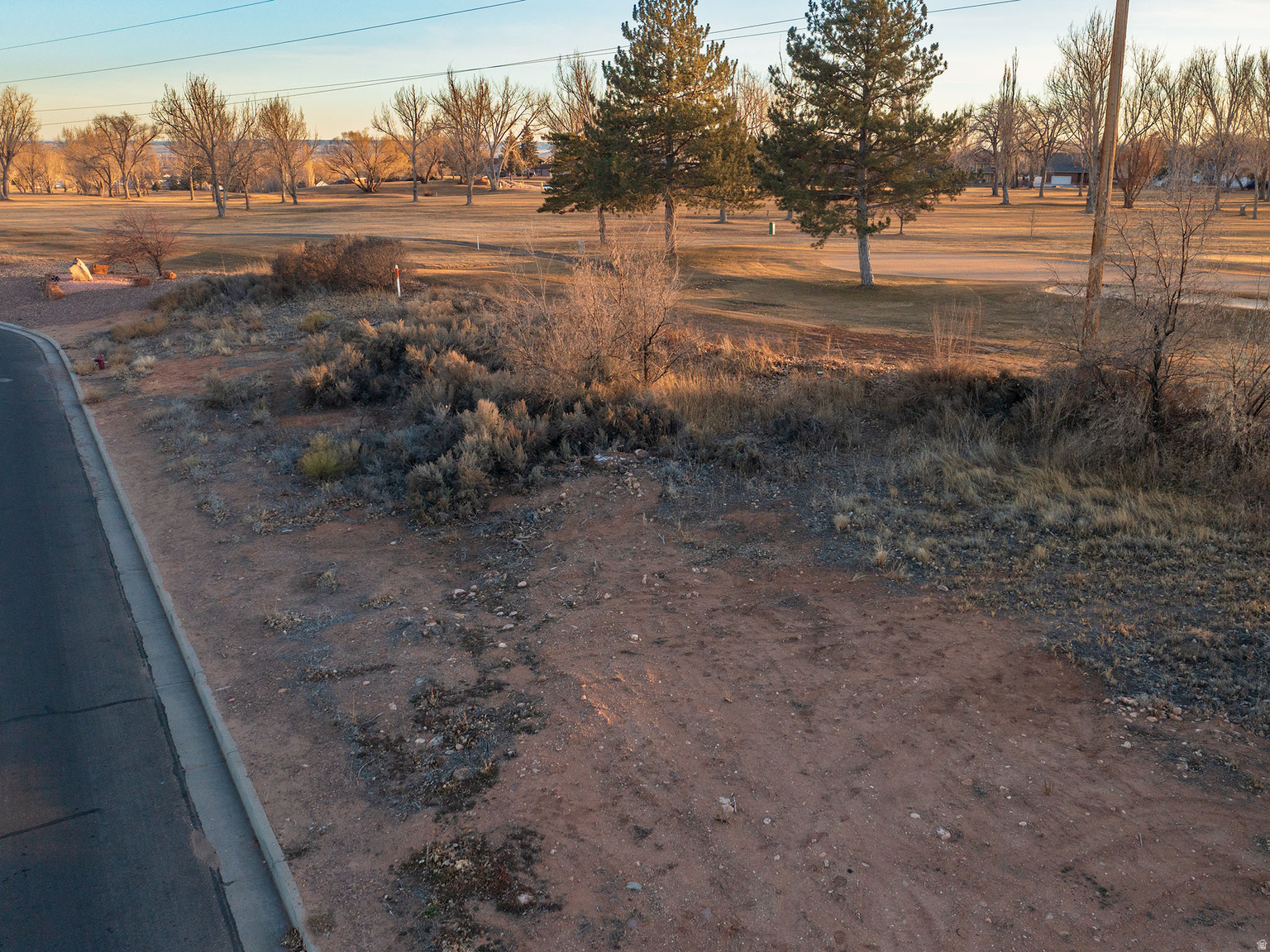 851 CLUB HOUSE DR UNIT 23, Roosevelt, UT, 84066