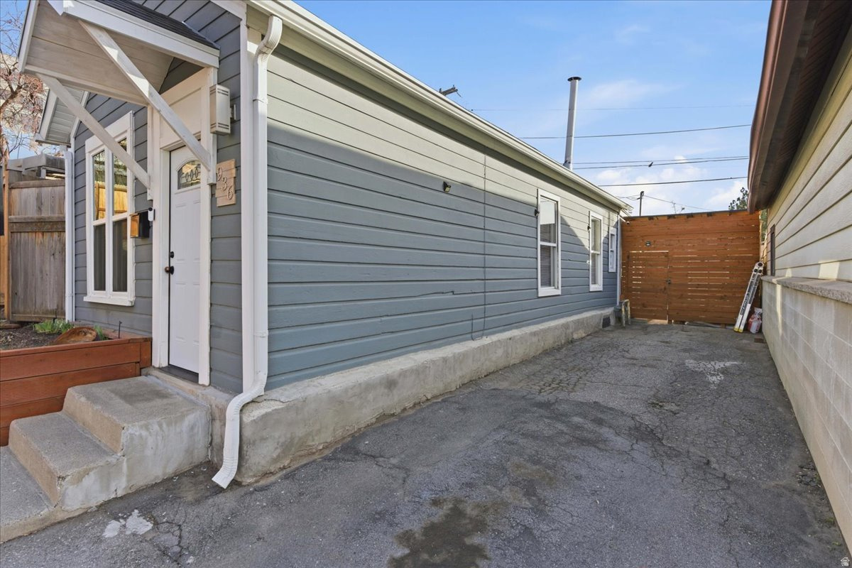 936 E Place Salt Lake City Ut 84102