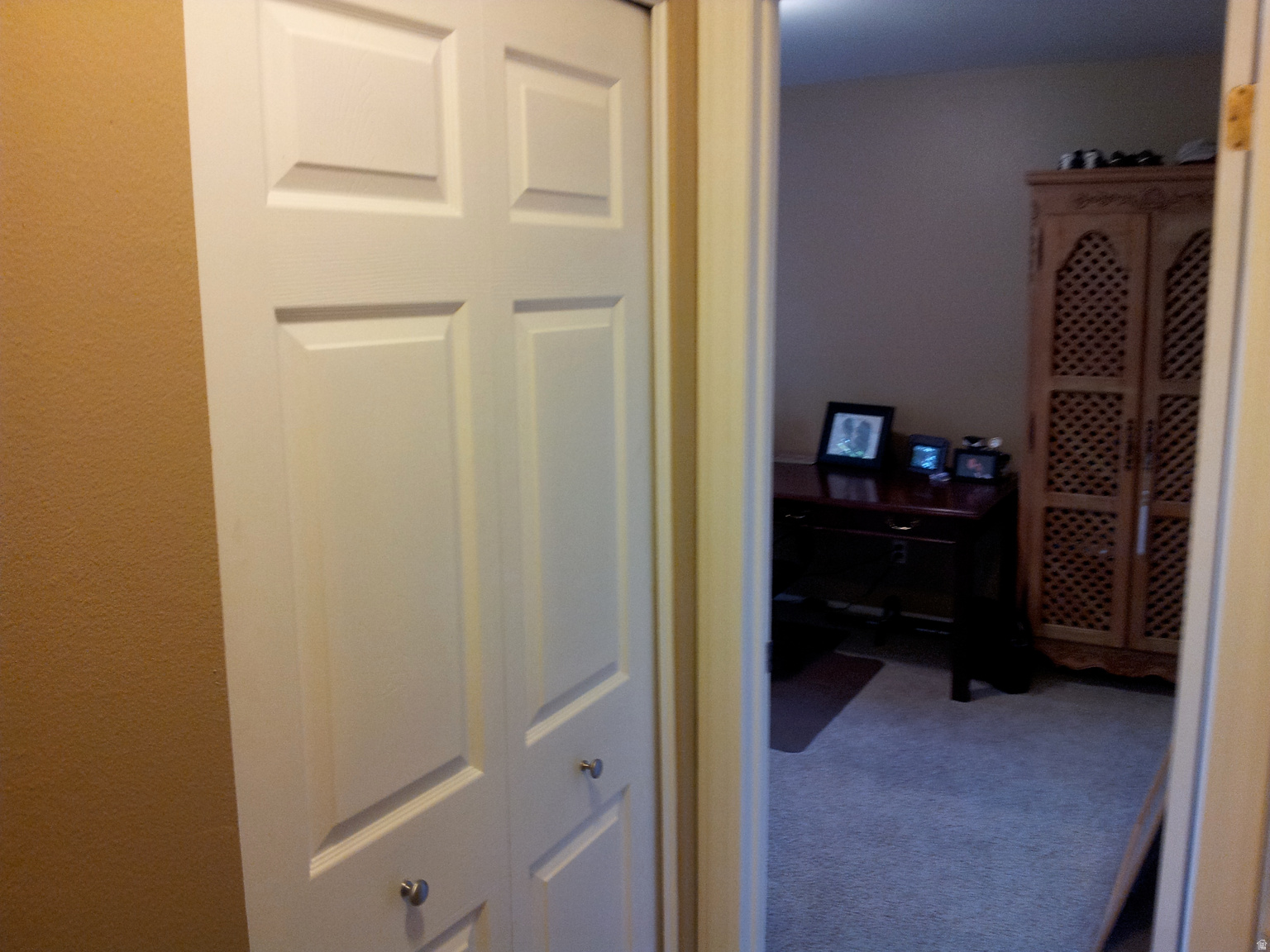 2156 E FALCON WAY, Sandy, UT, 84093