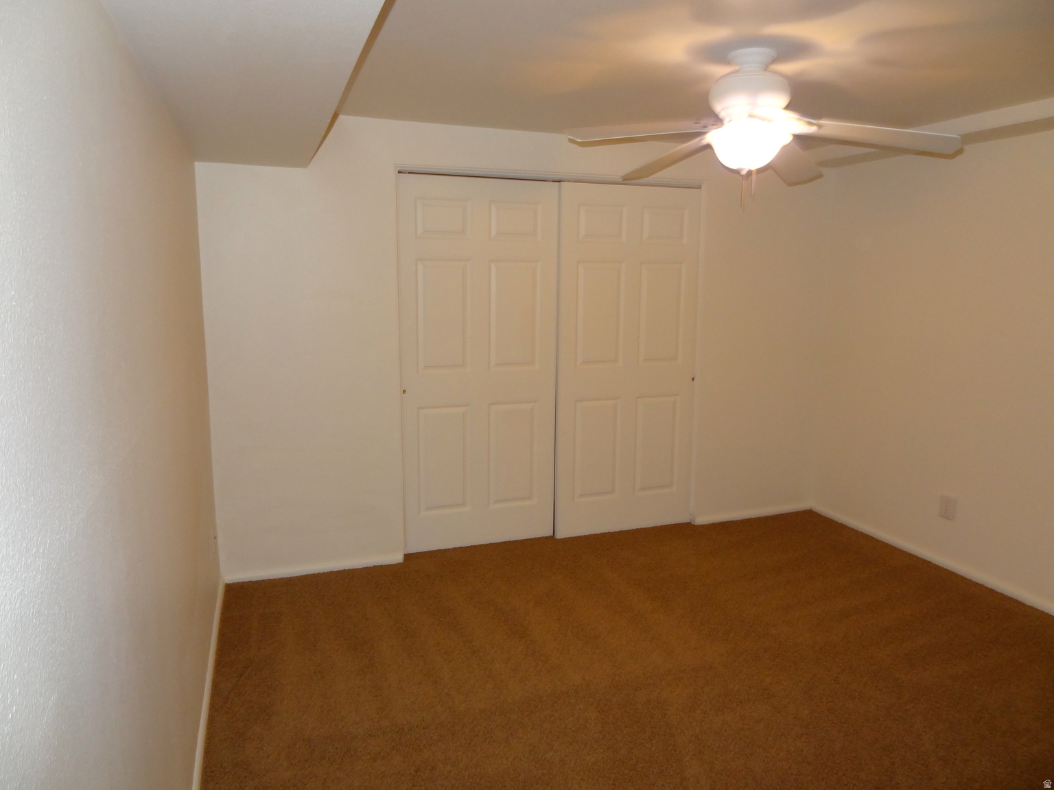 2156 E FALCON WAY, Sandy, UT, 84093