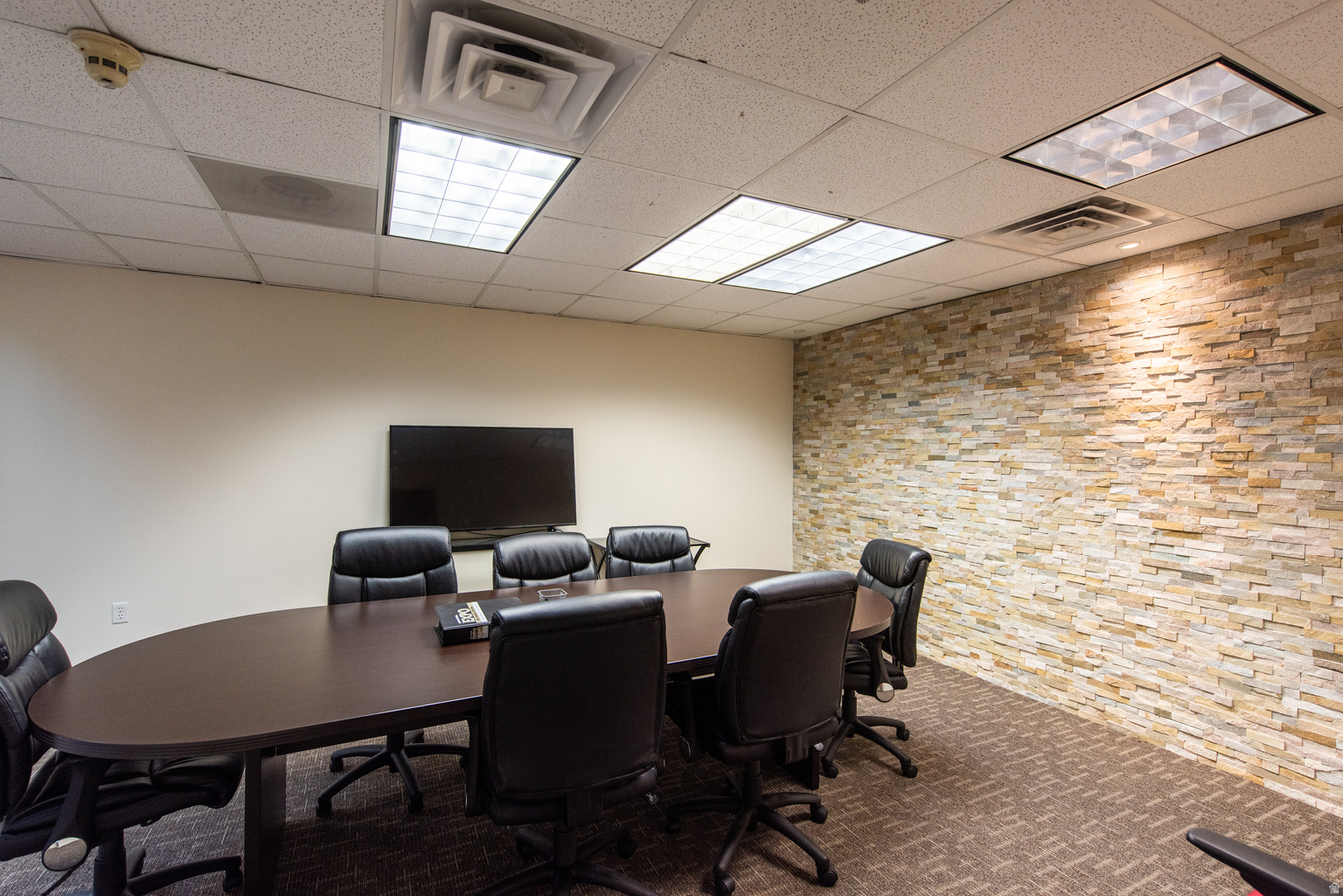 5296 S COMMERCE DR, Murray, UT, 84107