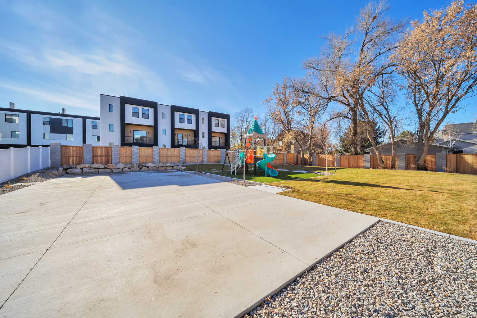 868 E ROWLEY UNIT 109, Millcreek, UT, 84107