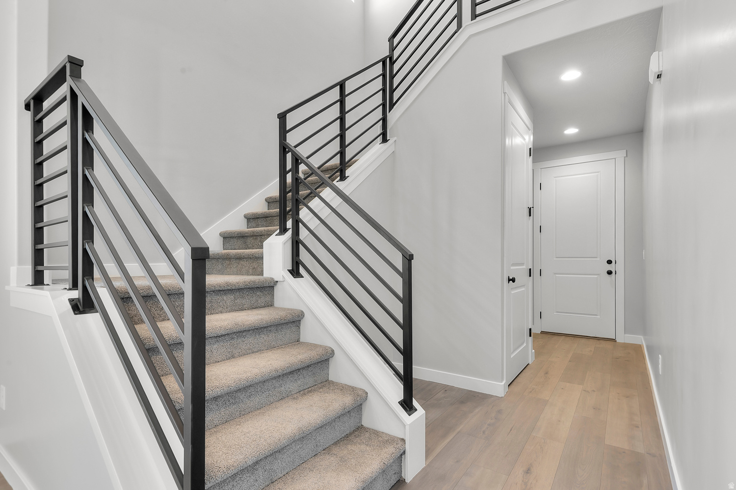 2562 S SINBAD WAY, Magna, UT, 84044